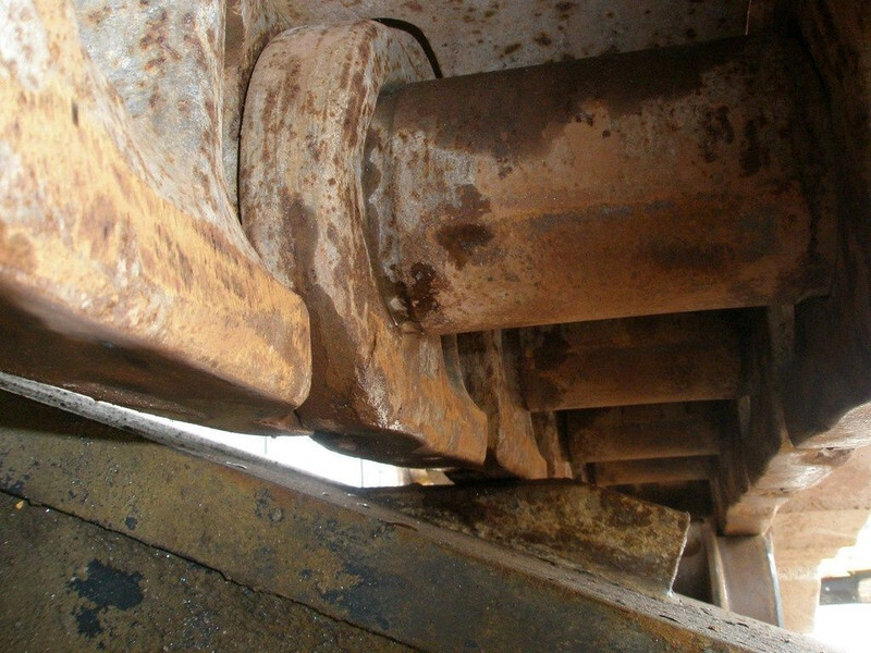 Crawler excavator Komatsu PC 600LC-7K: picture 7