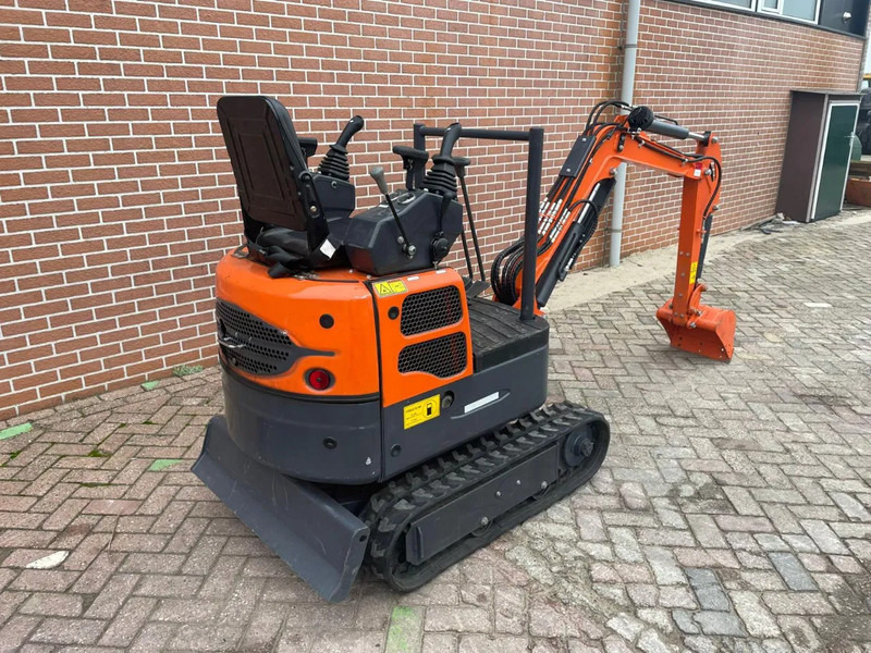 Rhino RTE-11B - Mini excavator: picture 3 Rhino RTE-11B - Mini excavator: picture 3