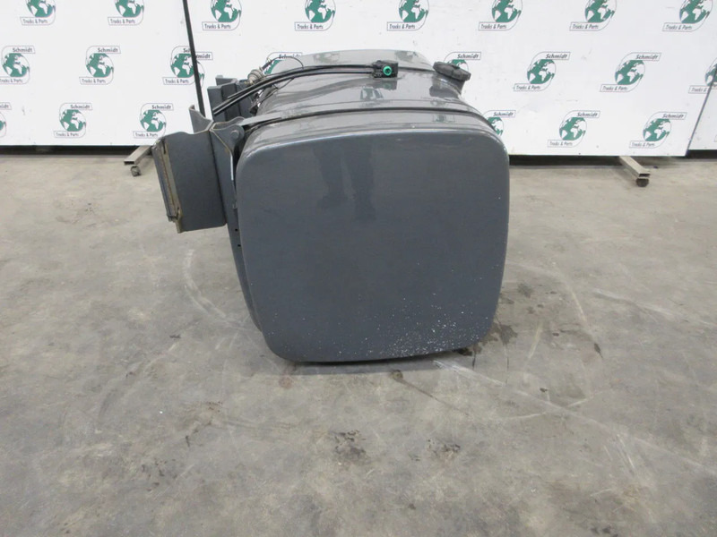 DAF 1949909 DIESELTANK 492 LITER DAF XF 450 EURO 6 MODEL 2021 - Fuel tank for Truck: picture 2 DAF 1949909 DIESELTANK 492 LITER DAF XF 450 EURO 6 MODEL 2021 - Fuel tank for Truck: picture 2