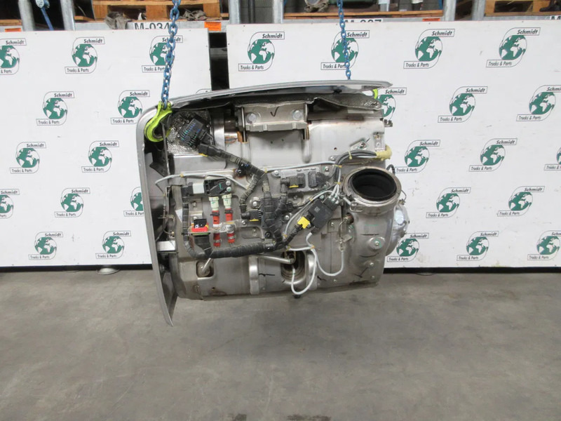 DAF 2398001 KATALYSATOR DEMO NIEUWE DAF XF MODEL 2024 - Catalytic converter for Truck: picture 4 DAF 2398001 KATALYSATOR DEMO NIEUWE DAF XF MODEL 2024 - Catalytic converter for Truck: picture 4