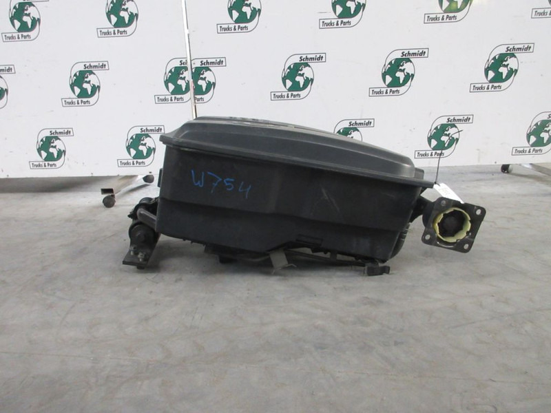 DAF XF 106 1897413 ACCUDEKSEL EURO 6 - Battery for Truck: picture 3 DAF XF 106 1897413 ACCUDEKSEL EURO 6 - Battery for Truck: picture 3