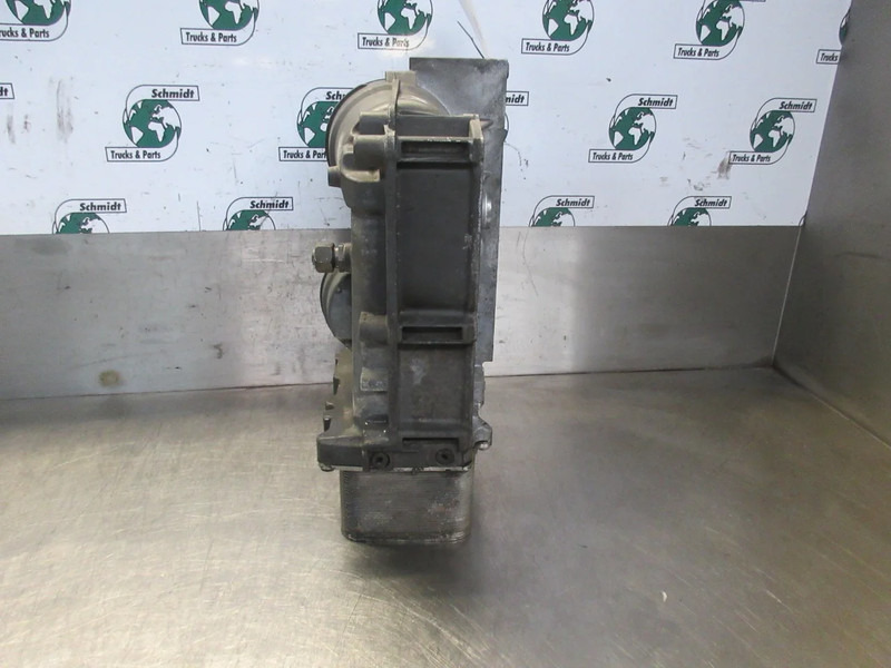 DAF XF460 1905847/2273314 OLIEMODULE EURO 6 - Oil cooler for Truck: picture 3 DAF XF460 1905847/2273314 OLIEMODULE EURO 6 - Oil cooler for Truck: picture 3