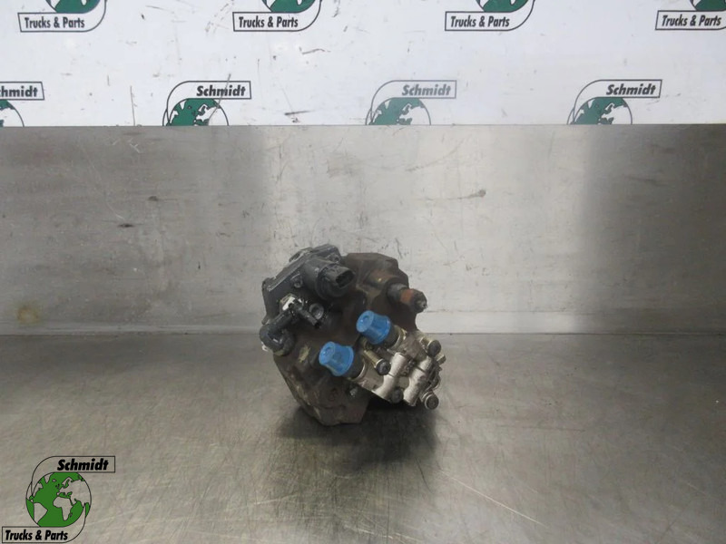 Iveco 5801382396 / 5801548002 BRANDSTOFPOMP EURO 5 & 6 - Fuel pump for Truck: picture 1 Iveco 5801382396 / 5801548002 BRANDSTOFPOMP EURO 5 & 6 - Fuel pump for Truck: picture 1