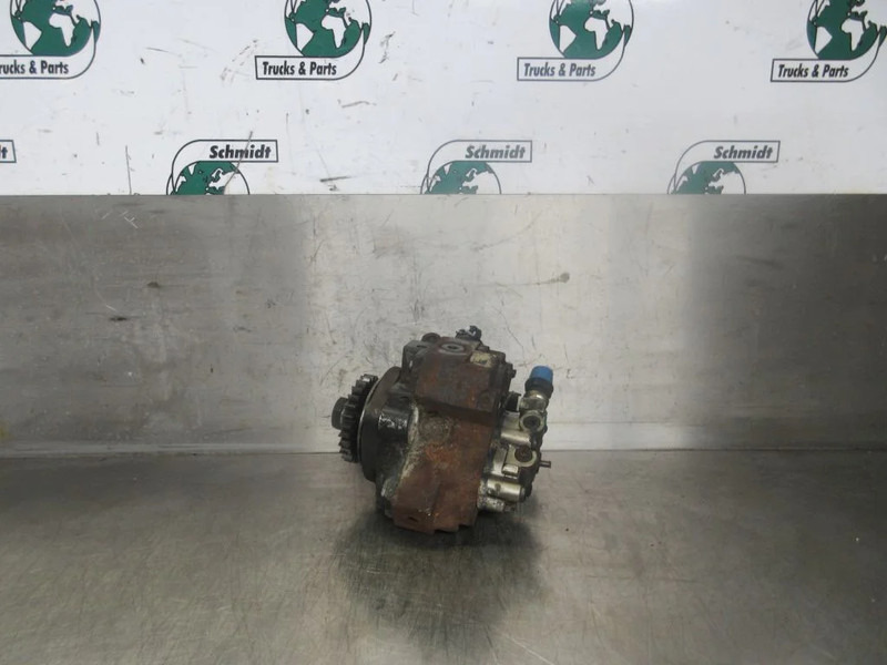 Iveco 5801382396 / 5801548002 BRANDSTOFPOMP EURO 5 & 6 - Fuel pump for Truck: picture 4 Iveco 5801382396 / 5801548002 BRANDSTOFPOMP EURO 5 & 6 - Fuel pump for Truck: picture 4