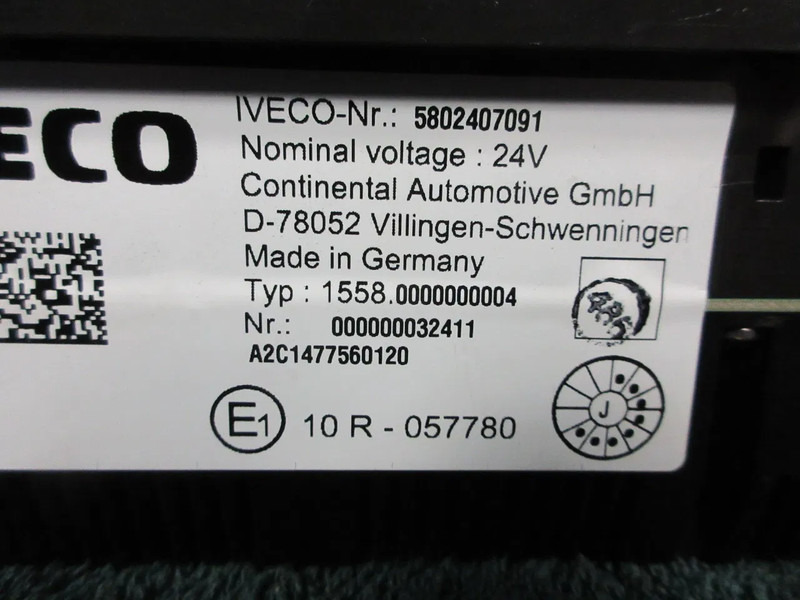 Iveco 5802407091 INSTUMENTENPANEEL IVECO HI WAY EURO 6 - Dashboard for Truck: picture 5 Iveco 5802407091 INSTUMENTENPANEEL IVECO HI WAY EURO 6 - Dashboard for Truck: picture 5