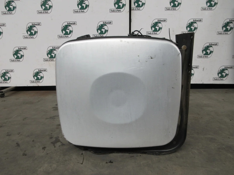 MAN 81.12201-5912 DIESELTANK 310 LITER MAN TGS EURO 6 MODEL 2020 - Fuel tank for Truck: picture 4 MAN 81.12201-5912 DIESELTANK 310 LITER MAN TGS EURO 6 MODEL 2020 - Fuel tank for Truck: picture 4