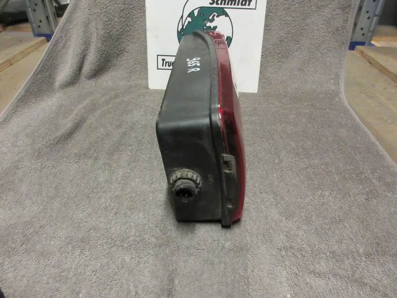 MAN 81.25225-6562 LED ACHTERLAMP MAN 18.420 EURO 6 RECHTS - Tail light for Truck: picture 2 MAN 81.25225-6562 LED ACHTERLAMP MAN 18.420 EURO 6 RECHTS - Tail light for Truck: picture 2