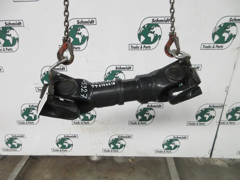 MAN 81.39325-6060//81.39143-6060 AANDRIJFAS 26.540 6X6 - Drive shaft for Truck: picture 3 MAN 81.39325-6060//81.39143-6060 AANDRIJFAS 26.540 6X6 - Drive shaft for Truck: picture 3