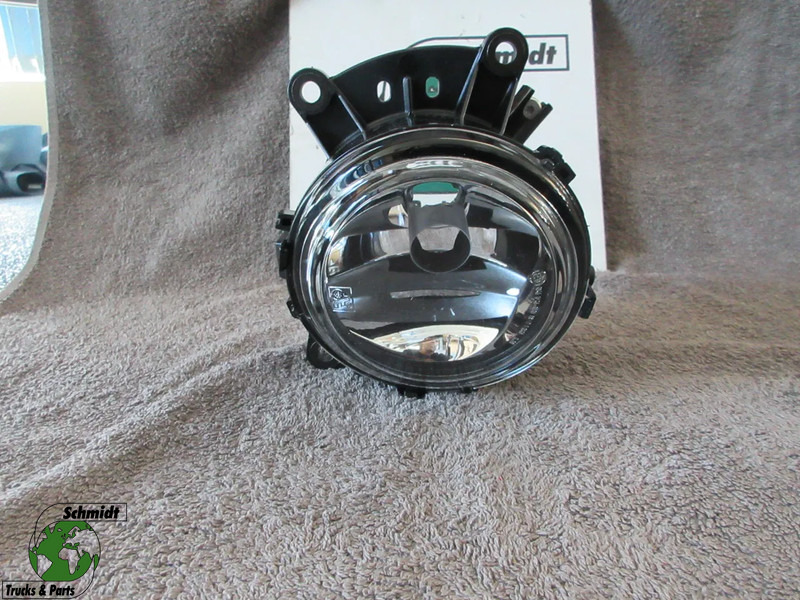 Mercedes-Benz A 960 820 04 56 // A 960 820 05 56 R+L MISTLAMP NIEUWE ACTROS MP4 - Fog light for Truck: picture 1 Mercedes-Benz A 960 820 04 56 // A 960 820 05 56 R+L MISTLAMP NIEUWE ACTROS MP4 - Fog light for Truck: picture 1