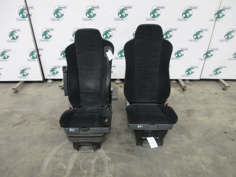 Mercedes-Benz A 967 910 40 01//A 967 910 29 01 // A 679 910 12 03 STOELEN SET BENZ 1224 EURO 6 - Seat for Truck: picture 2 Mercedes-Benz A 967 910 40 01//A 967 910 29 01 // A 679 910 12 03 STOELEN SET BENZ 1224 EURO 6 - Seat for Truck: picture 2