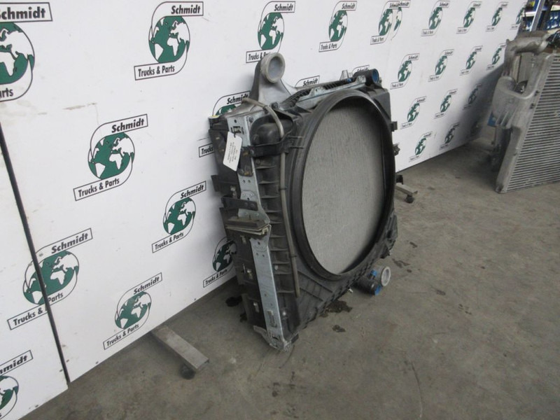 Renault 7422174115 RADIATEUR RENAULT T 460 EURO 6 - Radiator for Truck: picture 3 Renault 7422174115 RADIATEUR RENAULT T 460 EURO 6 - Radiator for Truck: picture 3