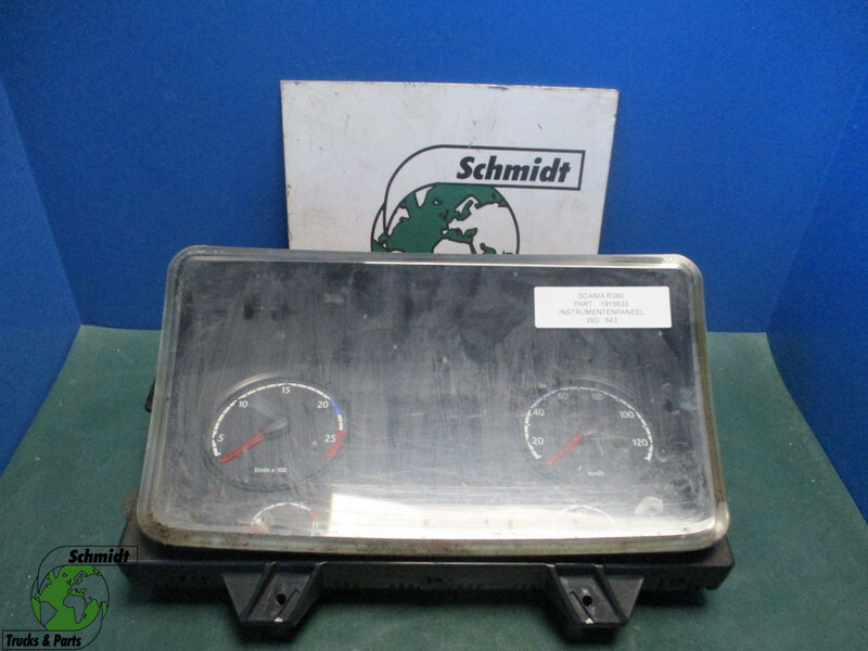 Scania 1915633 instrumentenpaneel R 360 - Dashboard for Truck: picture 1 Scania 1915633 instrumentenpaneel R 360 - Dashboard for Truck: picture 1
