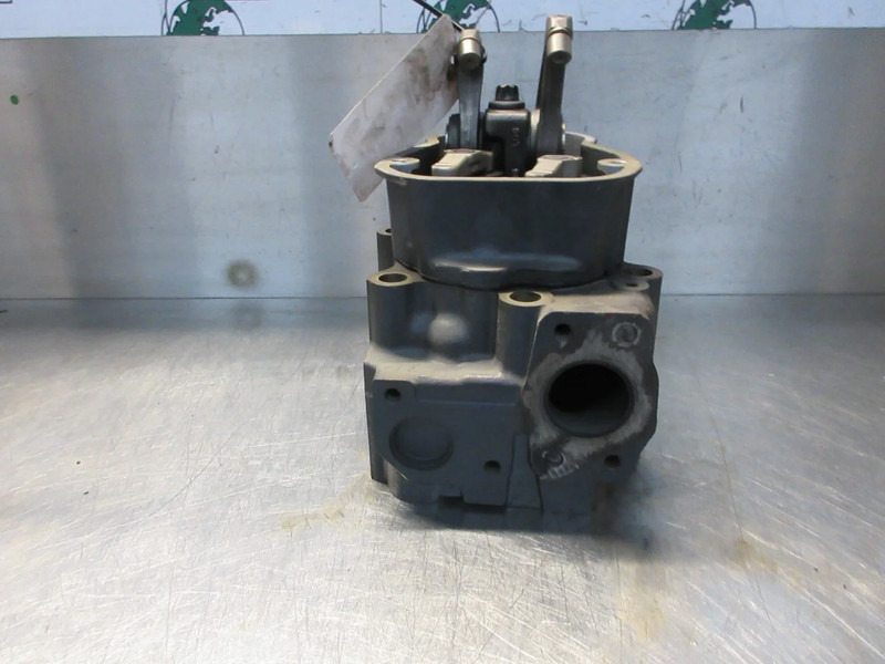 Scania 2245533 // 575999 CILINDERKOP SCANIA S450 EURO 6 NIEUWE MODEL - Cylinder block for Truck: picture 5 Scania 2245533 // 575999 CILINDERKOP SCANIA S450 EURO 6 NIEUWE MODEL - Cylinder block for Truck: picture 5