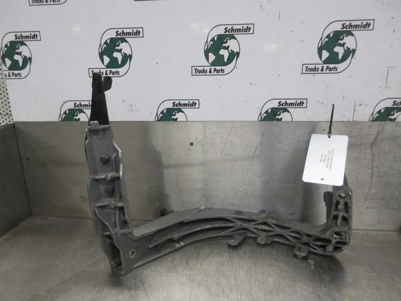 Scania 2479060 KOPLAMP BUMPER DRAGER SCANIA S 450 NGS - Frame/ Chassis for Truck: picture 2 Scania 2479060 KOPLAMP BUMPER DRAGER SCANIA S 450 NGS - Frame/ Chassis for Truck: picture 2