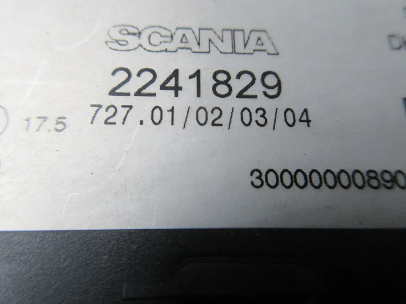 Scania R450 2241829 KOPLAMP RECHTS EURO 6 - Headlight for Truck: picture 5 Scania R450 2241829 KOPLAMP RECHTS EURO 6 - Headlight for Truck: picture 5