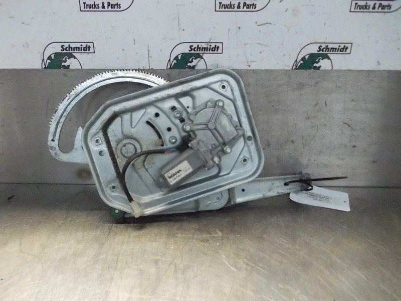 Scania R520 2303349/2572349 RAAMMECHANISME L EURO 6 - Window lift motor for Truck: picture 2 Scania R520 2303349/2572349 RAAMMECHANISME L EURO 6 - Window lift motor for Truck: picture 2