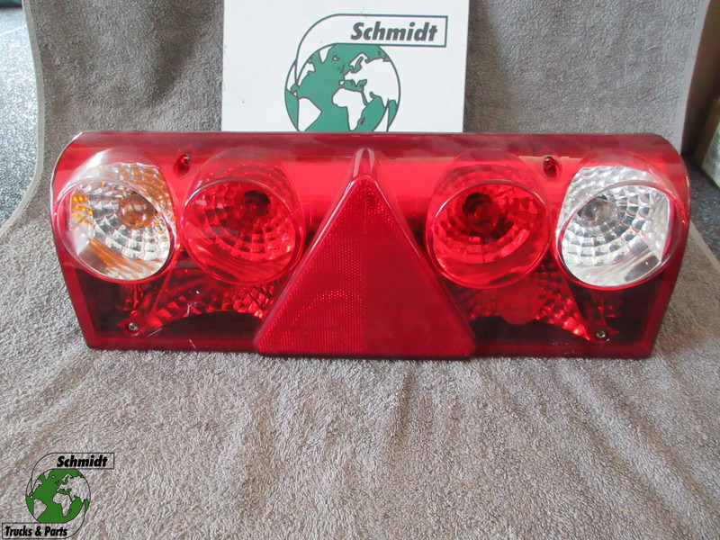 Schmitz Cargobull 1008680//25-6010-50 ACHTERLAMP NIEUWE !!!! - Tail light for Truck: picture 1 Schmitz Cargobull 1008680//25-6010-50 ACHTERLAMP NIEUWE !!!! - Tail light for Truck: picture 1