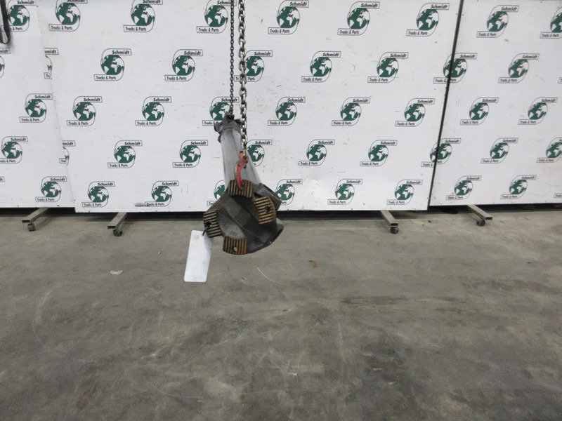 Volvo 1067761 // 2281776 AANDRIJFAS FH 460 EURO 6 MODEL 2018 - Drive shaft for Truck: picture 2 Volvo 1067761 // 2281776 AANDRIJFAS FH 460 EURO 6 MODEL 2018 - Drive shaft for Truck: picture 2