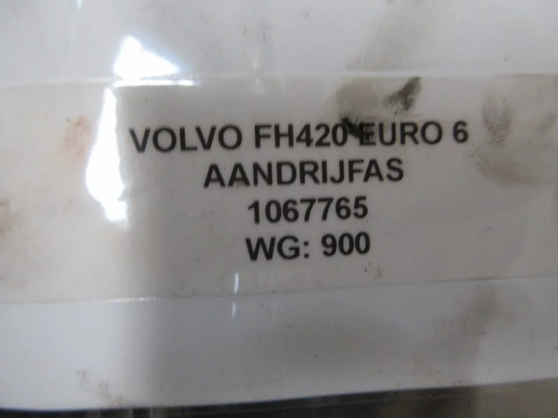 Volvo 1067765 VOLVO FH 460 EURO 6 - Drive shaft for Truck: picture 4 Volvo 1067765 VOLVO FH 460 EURO 6 - Drive shaft for Truck: picture 4