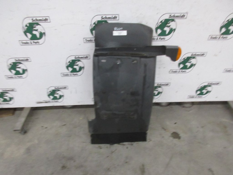 Volvo 20538016/20538016 SPATBORD R+L VOLVO FL 210 EURO 6 - Body and exterior for Truck: picture 2 Volvo 20538016/20538016 SPATBORD R+L VOLVO FL 210 EURO 6 - Body and exterior for Truck: picture 2
