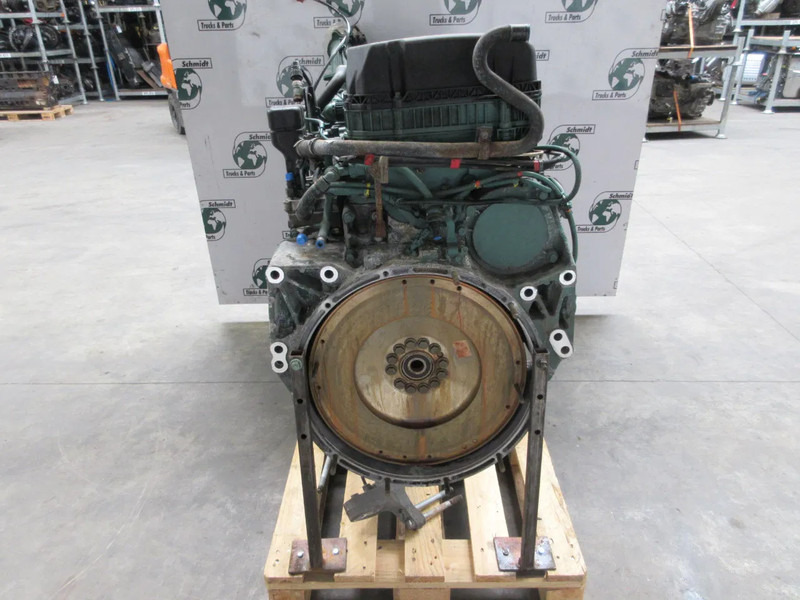 Volvo 22073570 // 85073570 // 85008006 // 85013664 VOLVO FM 370 EURO 6 - Engine for Truck: picture 4 Volvo 22073570 // 85073570 // 85008006 // 85013664 VOLVO FM 370 EURO 6 - Engine for Truck: picture 4