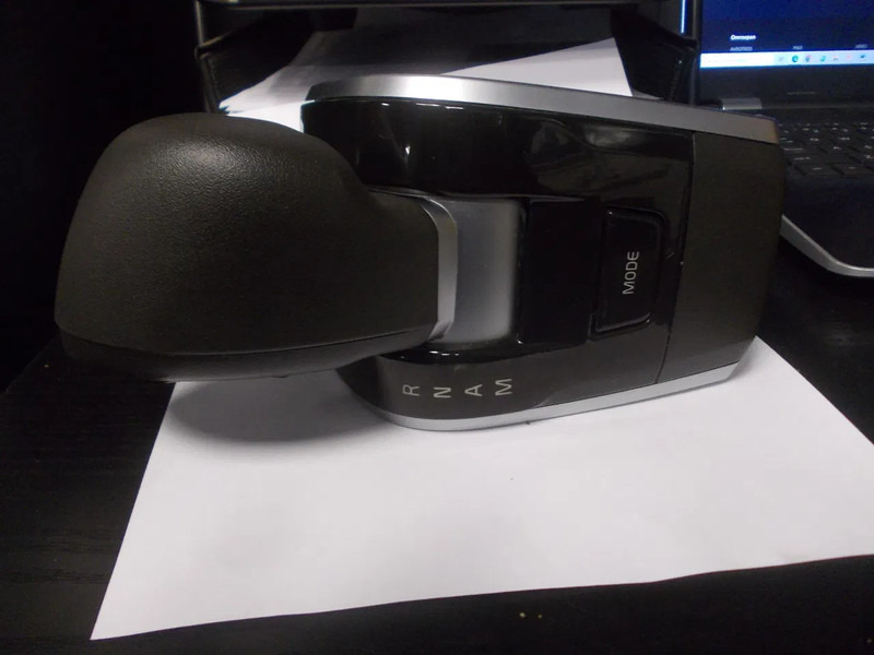 Volvo 22719325 // 21391097 SCHAKELMODULEN VOLVO FM 4 MODEL 2023 - Electrical system for Truck: picture 4 Volvo 22719325 // 21391097 SCHAKELMODULEN VOLVO FM 4 MODEL 2023 - Electrical system for Truck: picture 4