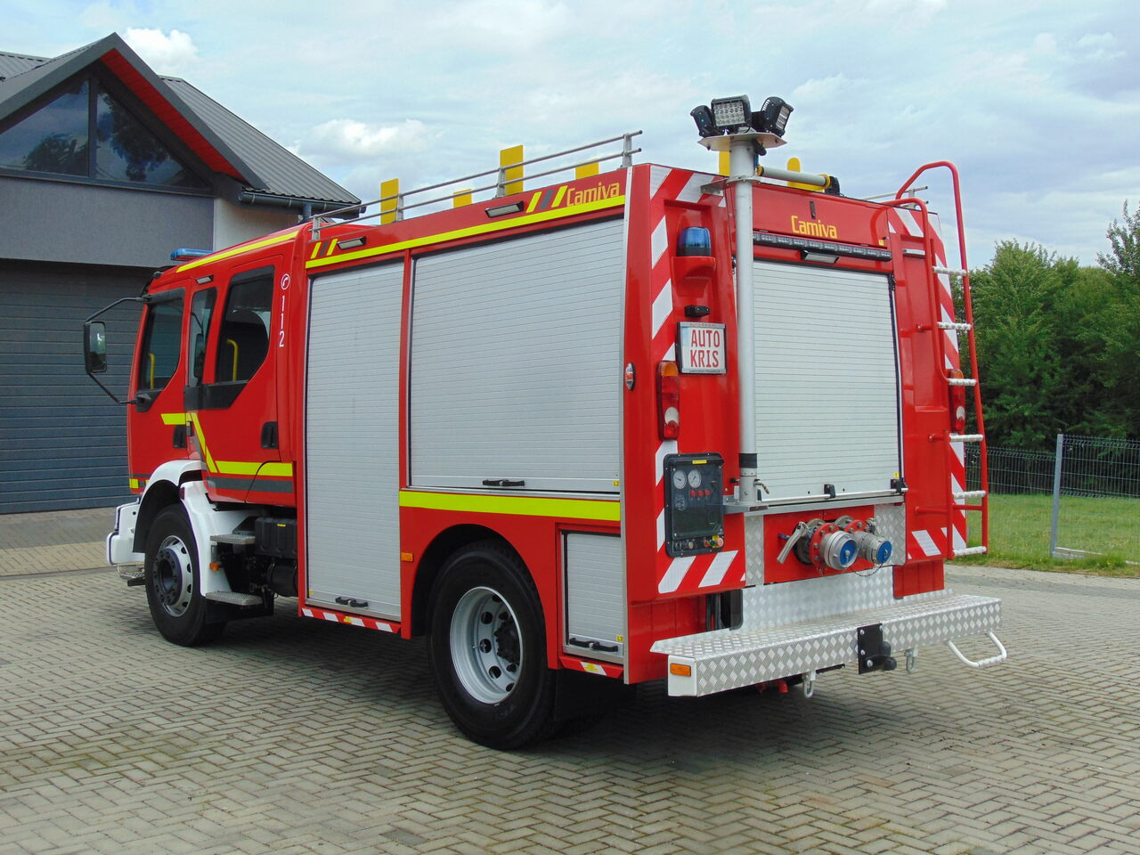 RENAULT Midlum 270dCi Camiva - Fire truck: picture 3 RENAULT Midlum 270dCi Camiva - Fire truck: picture 3