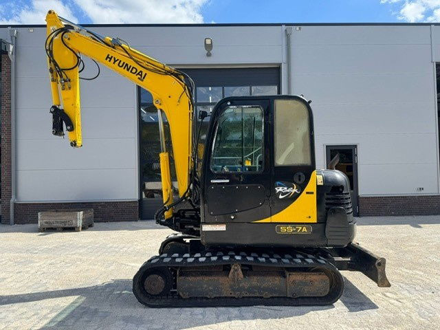 Hyundai Robex 55-7A Minigraver - Mini excavator: picture 1 Hyundai Robex 55-7A Minigraver - Mini excavator: picture 1