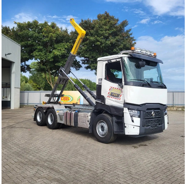 Renault C440 / ENGINE RUNNING / !! ONLY:8701 KM !! / 6X4 / BIG AXLE / PALFINGER 20TON HOOK / GEN2 V2 TACHO / AUTOMATIC / EURO-6 / 2025 - Hook lift truck: picture 3 Renault C440 / ENGINE RUNNING / !! ONLY:8701 KM !! / 6X4 / BIG AXLE / PALFINGER 20TON HOOK / GEN2 V2 TACHO / AUTOMATIC / EURO-6 / 2025 - Hook lift truck: picture 3
