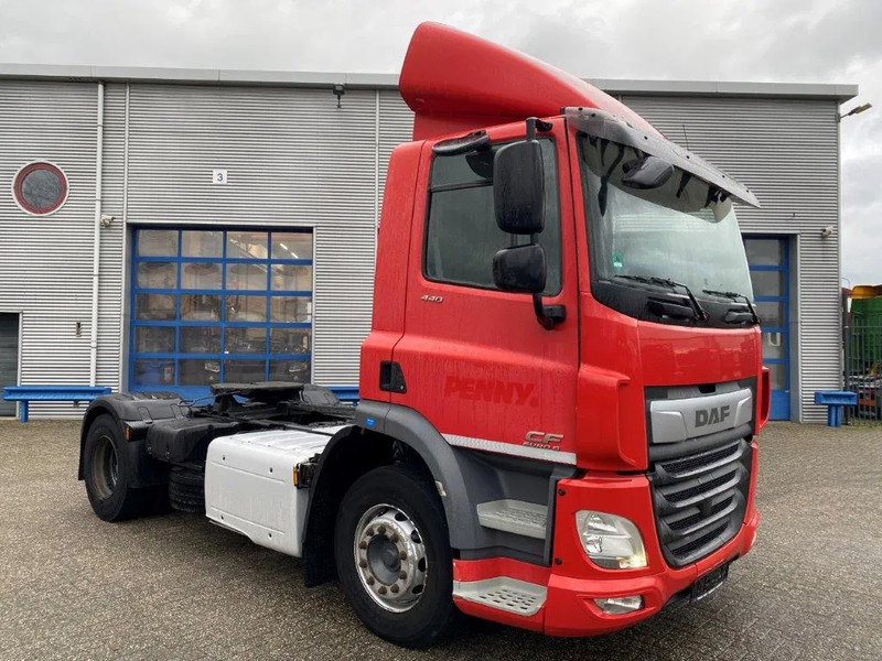 DAF CF440 / GERMAN TRUCK / ACC / LWDS / AIRCO / AUTOMATIC / EURO-6 / 2017 - Tractor unit: picture 2 DAF CF440 / GERMAN TRUCK / ACC / LWDS / AIRCO / AUTOMATIC / EURO-6 / 2017 - Tractor unit: picture 2
