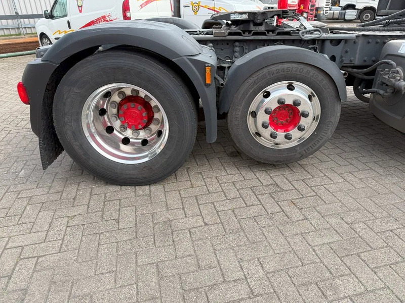 Tractor unit DAF XF106-480 / ENGINE PROBLEMS / NL TRUCK / HYDRAULICS / PARKCOOL / DEB / LWDS / SMART TACHO / ALCOA / EURO-6 / 2018: picture 17