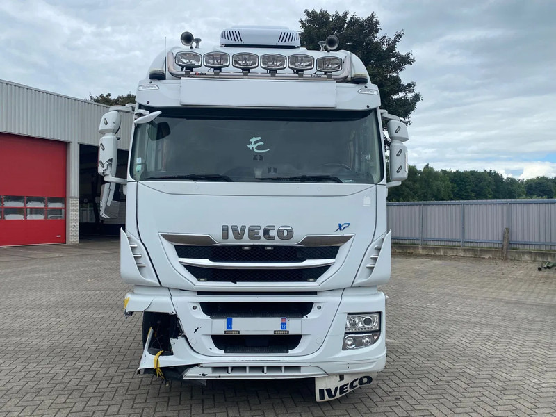 Tractor unit Iveco Stralis 570 XP / ENGINE RUNNING / INTARDER / PARKCOOL / DOUBLE TANK / NAVI / LEATHER / ONLY:749717 KM / ALCOA / EURO-6 / 2017: picture 6