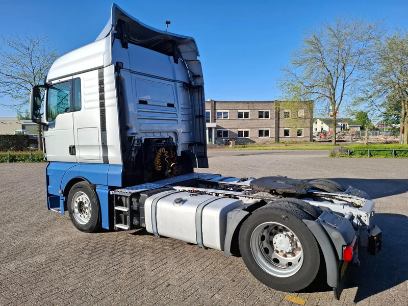 MAN TGX 18.440 / MEGA / NL TRUCK / TUV:12-02-2026 / DOUBLE TANK / PARKCOOL / ACC / LWDS / FRIDGE / 2XBED / AUTOMATIC / EURO-6 / 2016 - Tractor unit: picture 3 MAN TGX 18.440 / MEGA / NL TRUCK / TUV:12-02-2026 / DOUBLE TANK / PARKCOOL / ACC / LWDS / FRIDGE / 2XBED / AUTOMATIC / EURO-6 / 2016 - Tractor unit: picture 3