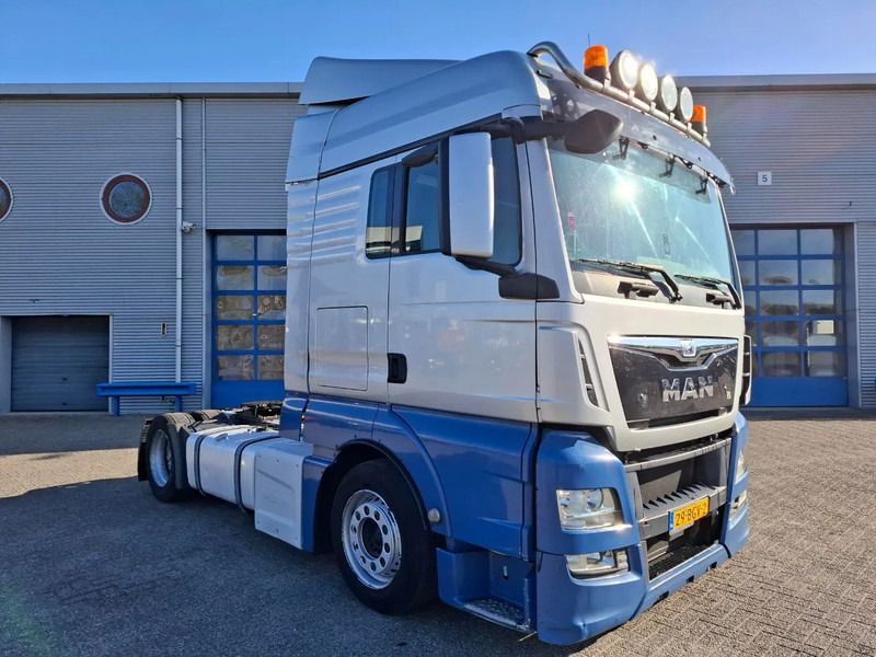 MAN TGX 18.440 / MEGA / NL TRUCK / TUV:12-02-2026 / DOUBLE TANK / PARKCOOL / ACC / LWDS / FRIDGE / 2XBED / AUTOMATIC / EURO-6 / 2016 - Tractor unit: picture 2 MAN TGX 18.440 / MEGA / NL TRUCK / TUV:12-02-2026 / DOUBLE TANK / PARKCOOL / ACC / LWDS / FRIDGE / 2XBED / AUTOMATIC / EURO-6 / 2016 - Tractor unit: picture 2