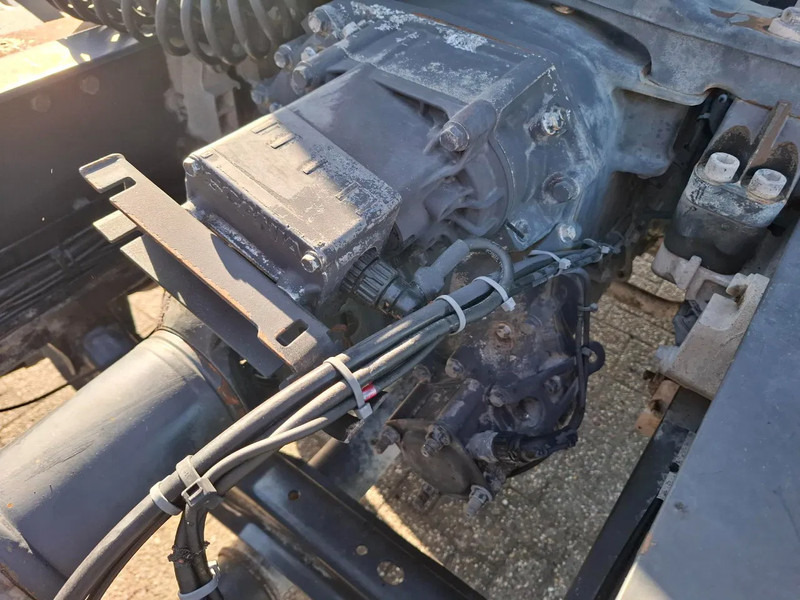 Tractor unit Scania R480 / 4X4 / BIG AXLE / PTO PREPAIRED / ONLY:441129 KM / MANUAL / EURO-4 / 2009: picture 12