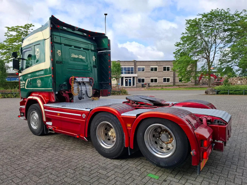 Scania R580 V8 / ONLY:478179KM / HYDRAULICS / LEATHER / AUTOMATIC / EURO-6 / 2016 - Tractor unit: picture 3 Scania R580 V8 / ONLY:478179KM / HYDRAULICS / LEATHER / AUTOMATIC / EURO-6 / 2016 - Tractor unit: picture 3