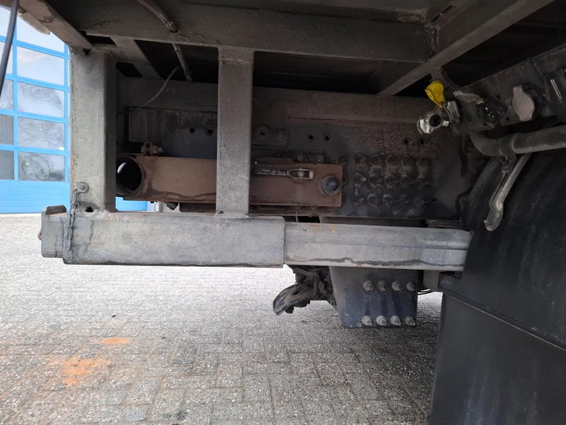 Curtainsider truck Volvo FH4-500 / I-PARKCOOL / LIFT+LENKACHSE / SMART TACHO / CURTAIN SAILS / AUTOMATIC / EURO-6 / 2016: picture 16 Curtainsider truck Volvo FH4-500 / I-PARKCOOL / LIFT+LENKACHSE / SMART TACHO / CURTAIN SAILS / AUTOMATIC / EURO-6 / 2016: picture 16