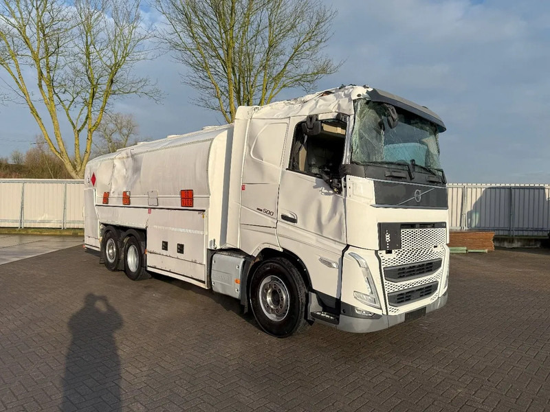 Volvo FH5-500 6X2 / ENGINE RUNNING / LIFT+LENKACHSE / FULL AIR / ADR / EUROTANK / 9-TON FRONT AXLE / I-SAVE / EURO-6 / 2022 - Tank truck: picture 2 Volvo FH5-500 6X2 / ENGINE RUNNING / LIFT+LENKACHSE / FULL AIR / ADR / EUROTANK / 9-TON FRONT AXLE / I-SAVE / EURO-6 / 2022 - Tank truck: picture 2