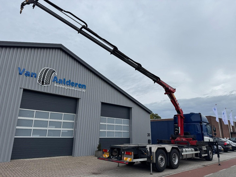 DAF CF85-360 6x2 HMF 1580 / 4S, EURO 5 - Crane truck: picture 3 DAF CF85-360 6x2 HMF 1580 / 4S, EURO 5 - Crane truck: picture 3