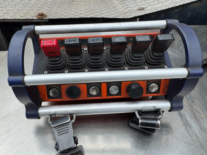 Tractor unit MAN TGA 18.310, Crane Pesci SE155N/4, Manual Kran, Grua, Grue, Kraan: picture 15