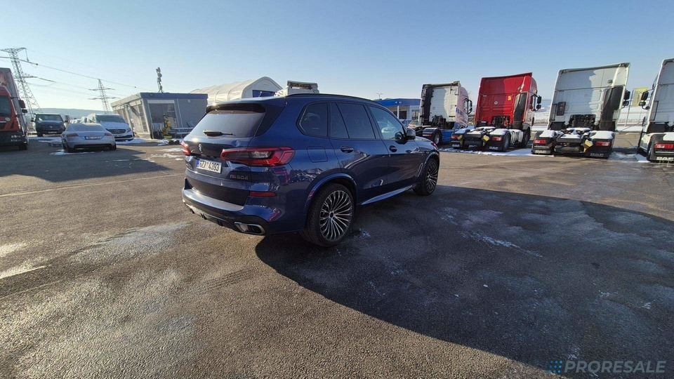 SUV BMW X5 M50D 3,0 294 kW: picture 7