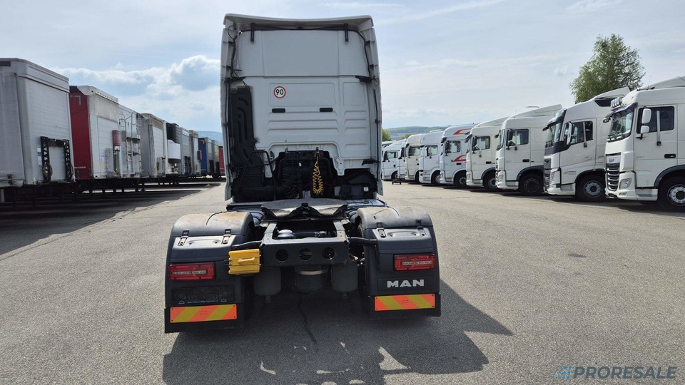 MAN TGX 18.500 BLS 4X2 XXL EURO 6 - Tractor unit: picture 3 MAN TGX 18.500 BLS 4X2 XXL EURO 6 - Tractor unit: picture 3