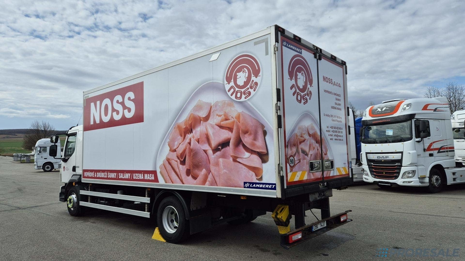 VOLVO FL 250 BB EURO 6 - mrazírna + CARRIER XARIOS 600 EL MAXI - Refrigerator truck: picture 4 VOLVO FL 250 BB EURO 6 - mrazírna + CARRIER XARIOS 600 EL MAXI - Refrigerator truck: picture 4