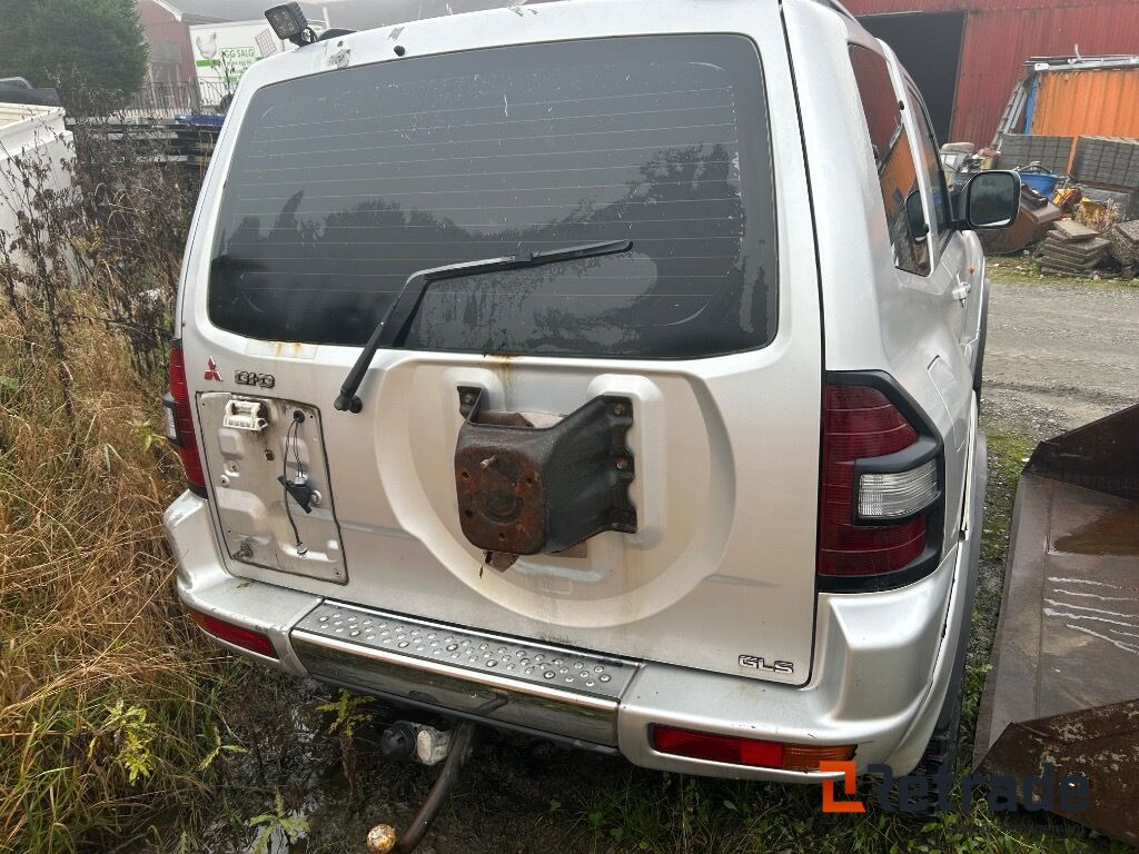 2000 Personbil MITSUBISHI PAJERO GLS 8 (Rep objekt) - Car: picture 4 2000 Personbil MITSUBISHI PAJERO GLS 8 (Rep objekt) - Car: picture 4