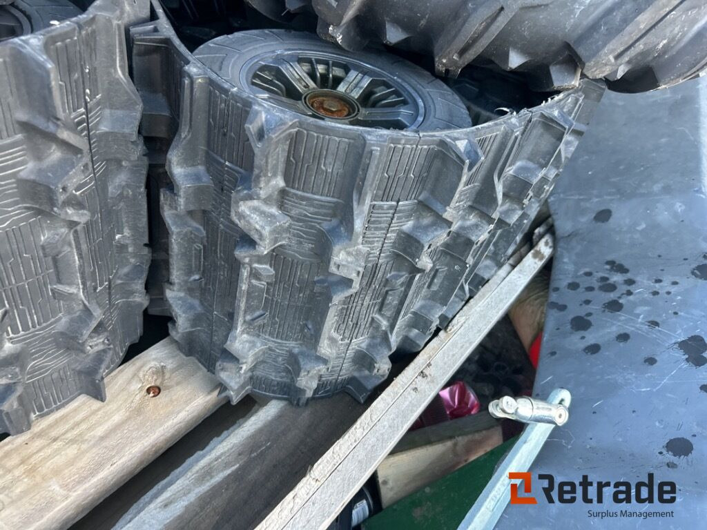 4 stk belter til UTV Komplett 2023 Mod - Undercarriage parts for Side-by-side/ ATV: picture 4 4 stk belter til UTV Komplett 2023 Mod - Undercarriage parts for Side-by-side/ ATV: picture 4