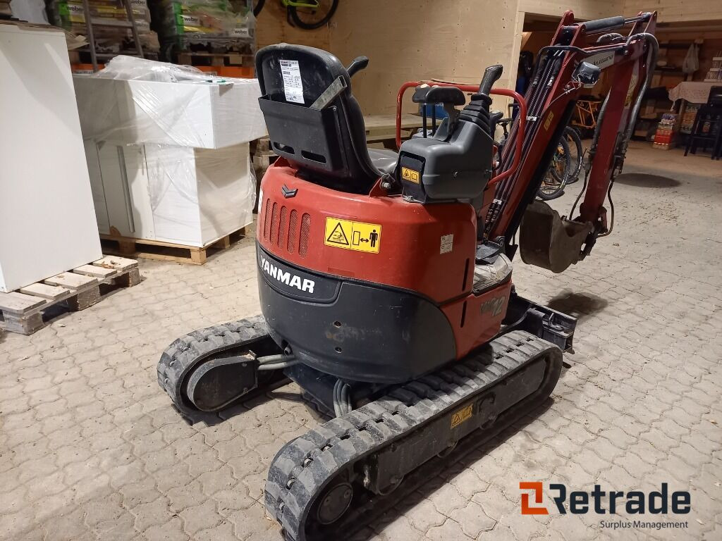 Yanmar Vio12 minigraver - Construction machinery: picture 5 Yanmar Vio12 minigraver - Construction machinery: picture 5