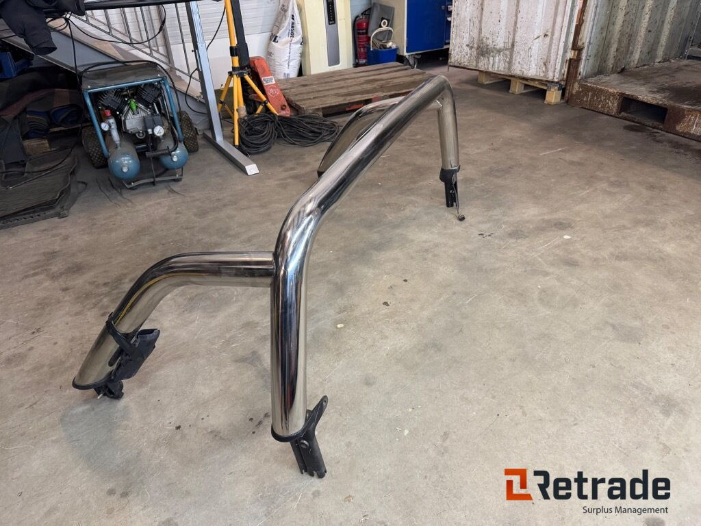 Flakbåge med bromsljus till Ford Ranger , ny - oanvänd - Body and exterior for Truck: picture 4 Flakbåge med bromsljus till Ford Ranger , ny - oanvänd - Body and exterior for Truck: picture 4