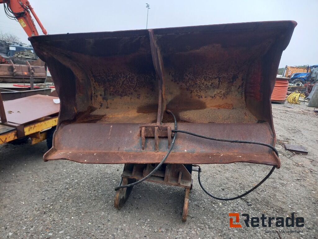 Hydraulisk planerskovl 4824-001 - Excavator bucket: picture 5 Hydraulisk planerskovl 4824-001 - Excavator bucket: picture 5