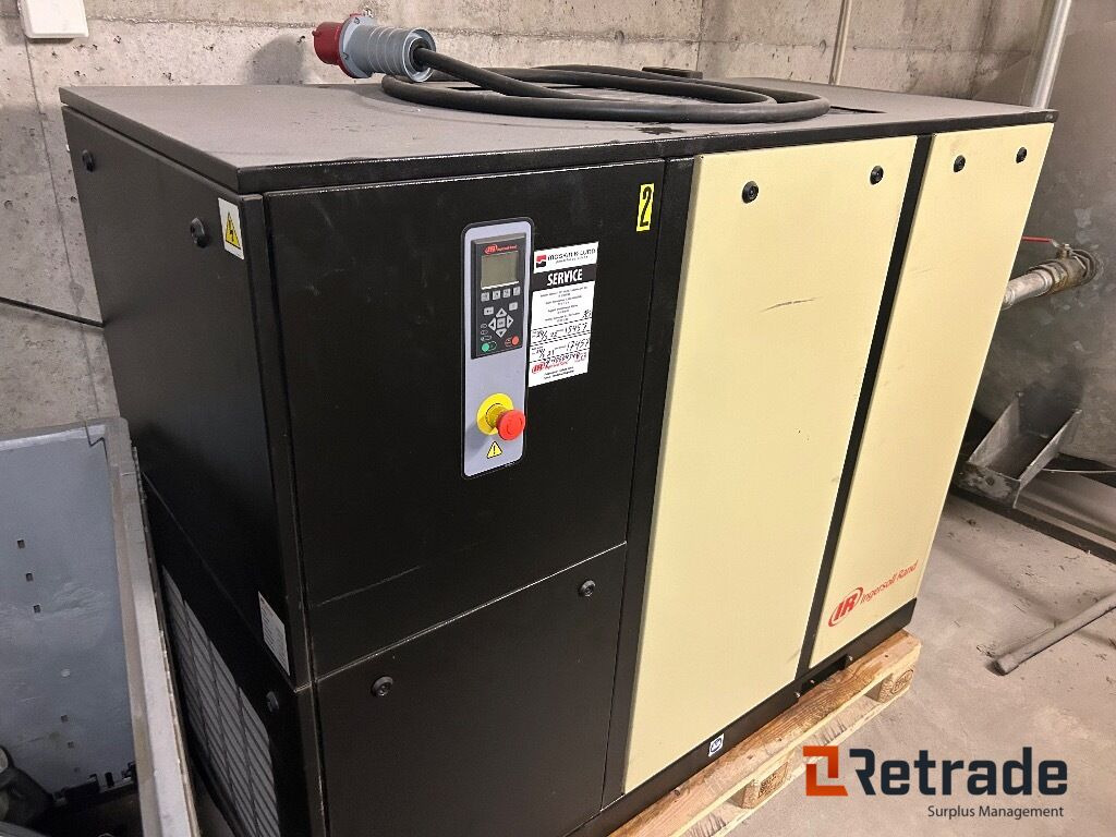 2015 Luft kompressor IR Ingersoll Rand IRN18K-CC-HV og 2012 Luftørker D24 0IN-A - Industrial equipment: picture 1 2015 Luft kompressor IR Ingersoll Rand IRN18K-CC-HV og 2012 Luftørker D24 0IN-A - Industrial equipment: picture 1