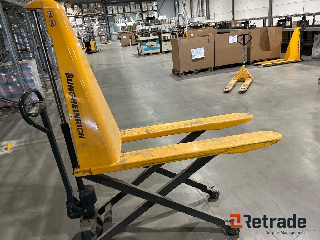 Jekke tralle fra Jungheinrich AX 10 - Pallet truck: picture 2 Jekke tralle fra Jungheinrich AX 10 - Pallet truck: picture 2